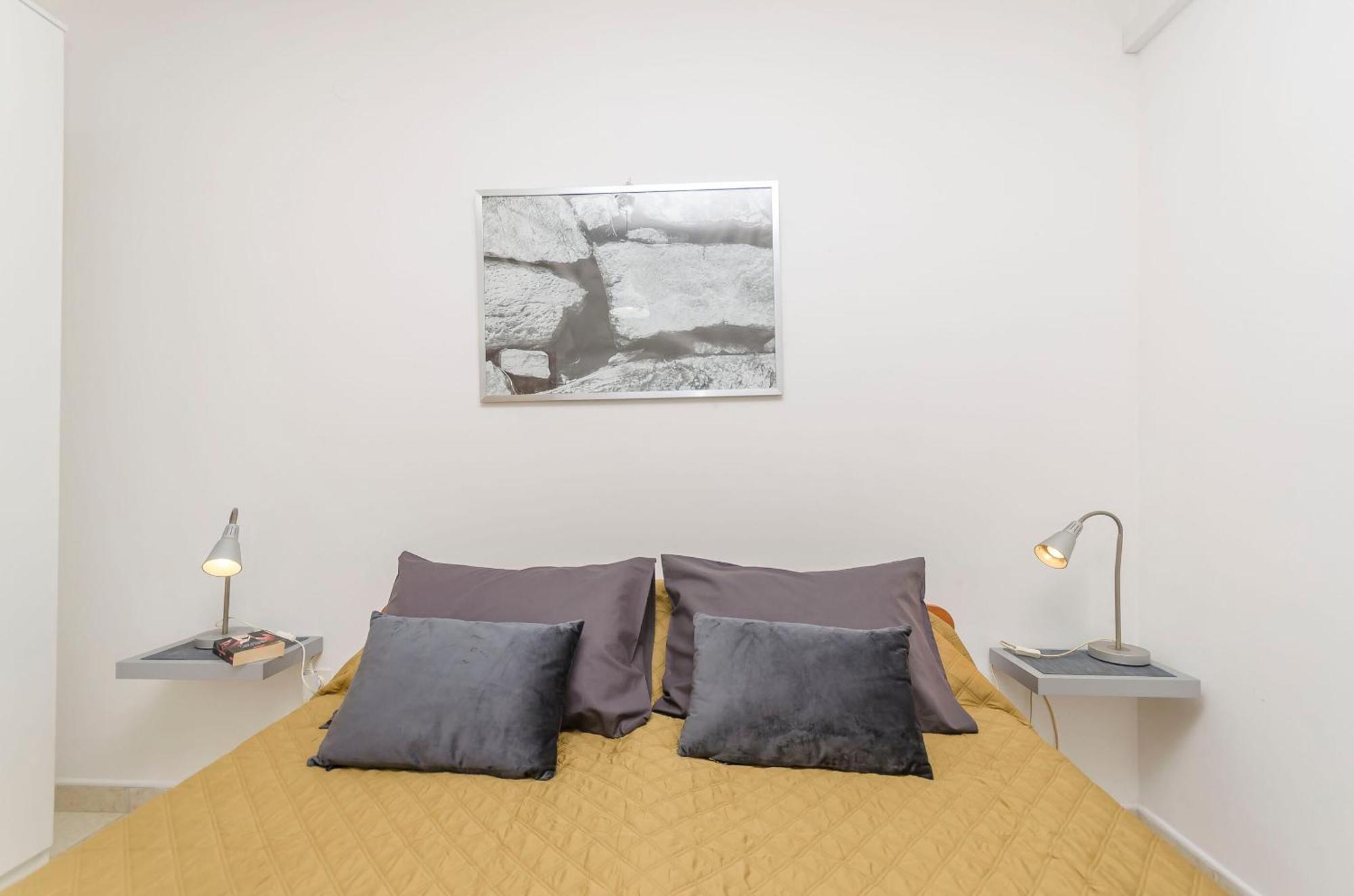 Apartments Daniela Vodice Bagian luar foto